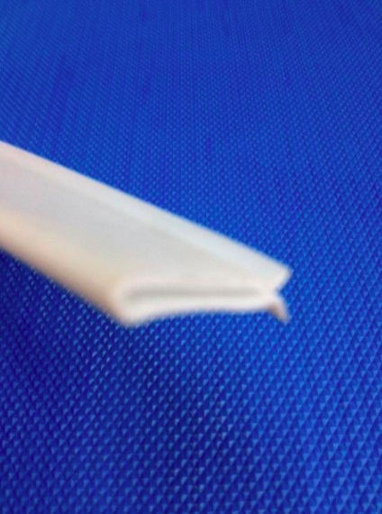 Chaperon Liner Lock ou plat et rond - 48 po de long