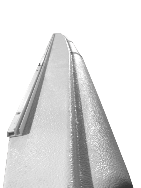 Couvre-marche rigide à utiliser avec les couvertures d'hiver perlées